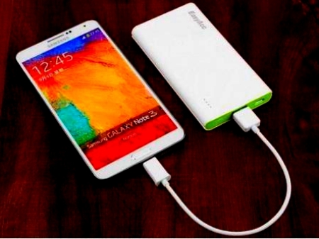 移動電源